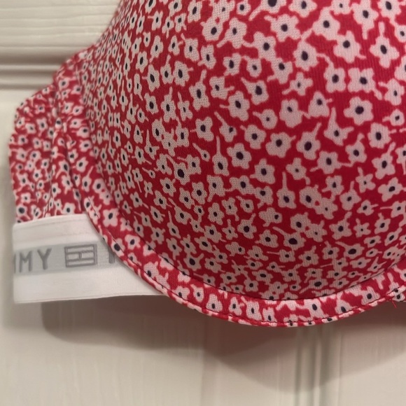 Tommy Hilfiger brand size 34B strappy back micro push up bra-NWT - Picture 4 of 5